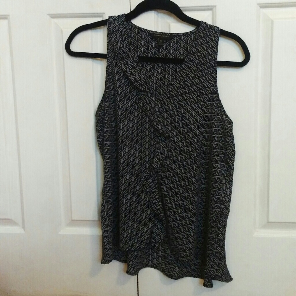 Sleeveless work top tank